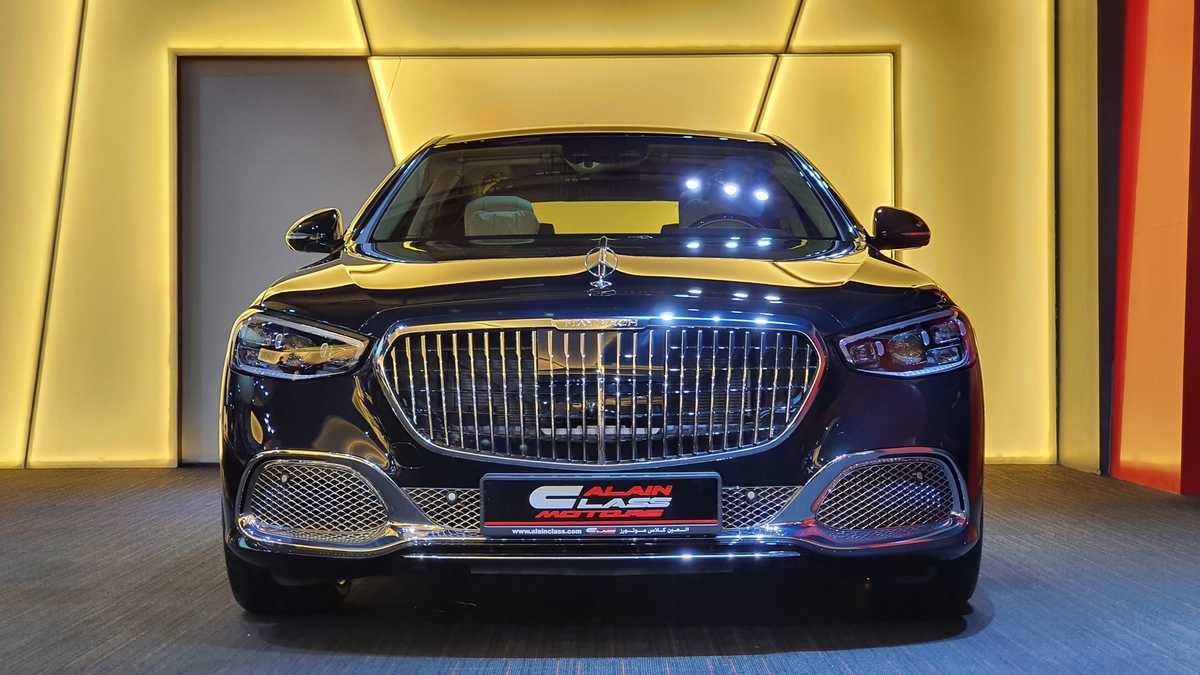 Rent Mercedes Maybach S680 | Luxury Car Rental | Great-pic_1
