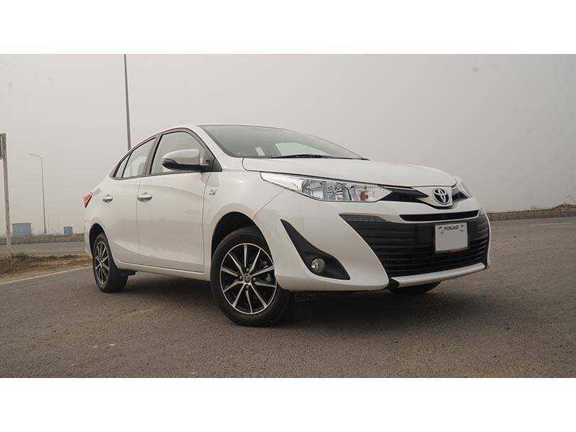New car for sale 2023 Toyota Yaris E-pic_5