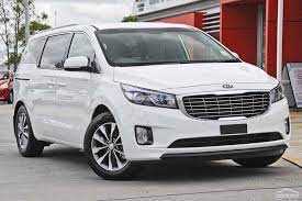 RENT KIA CARNIVAL 2020 IN DUBAI-pic_1