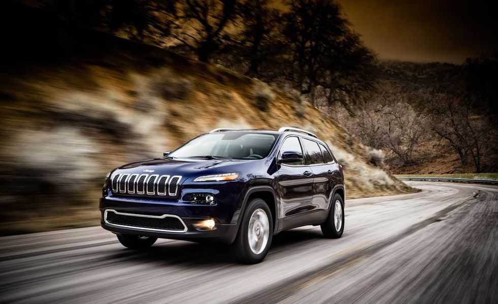 Rent Jeep Grand Cherokee SRT 2015-pic_1