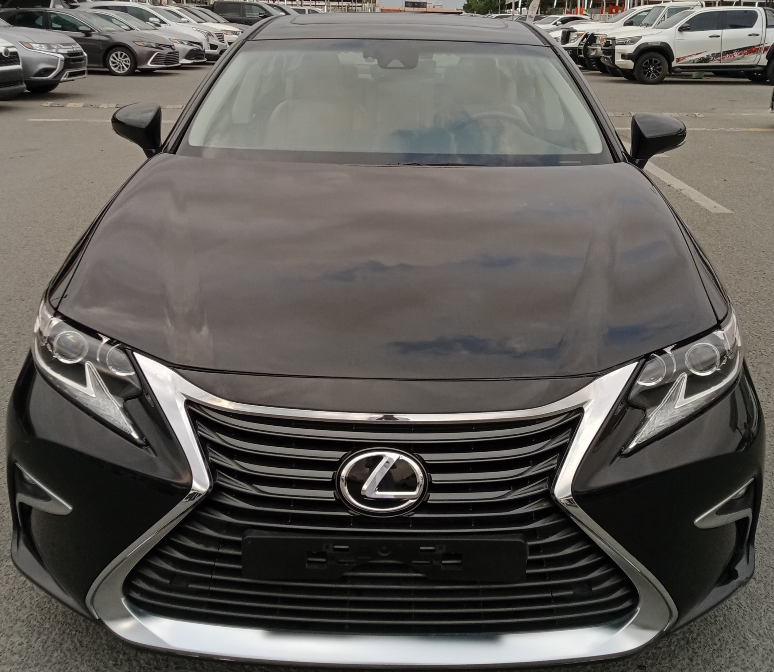 Lexus ES 350 V6 3.5L Full Options Model 2017-pic_3