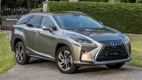 Rent Lexus RX hybrid in Dubai-pic_1