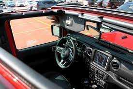 RENT JEEP WRANGLER UNLIMITED SAHARA-pic_2