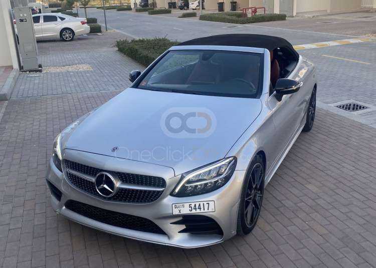 Rent Mercedes Benz C300 Convertible 2019 in Dubai-pic_3