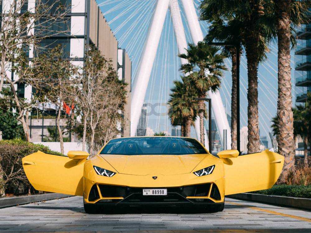RENT LAMBORGHINI HURACAN EVO SPYDER 2022 IN DUBAI-pic_1