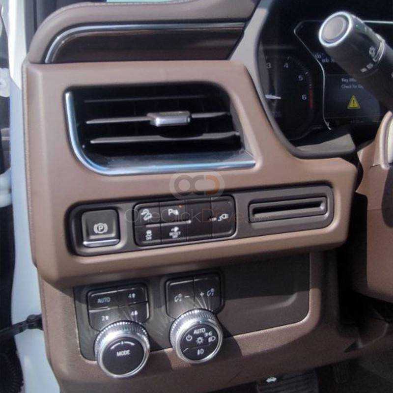 Rent GMC White Yukon 2021 in Dubai | Luxury SUV Rental-pic_4