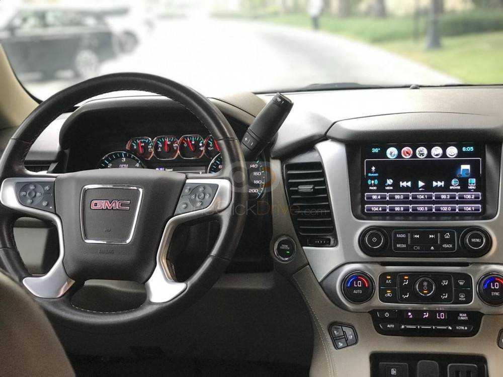 RENT GMC YUKON 2019 IN DUBAI-pic_4