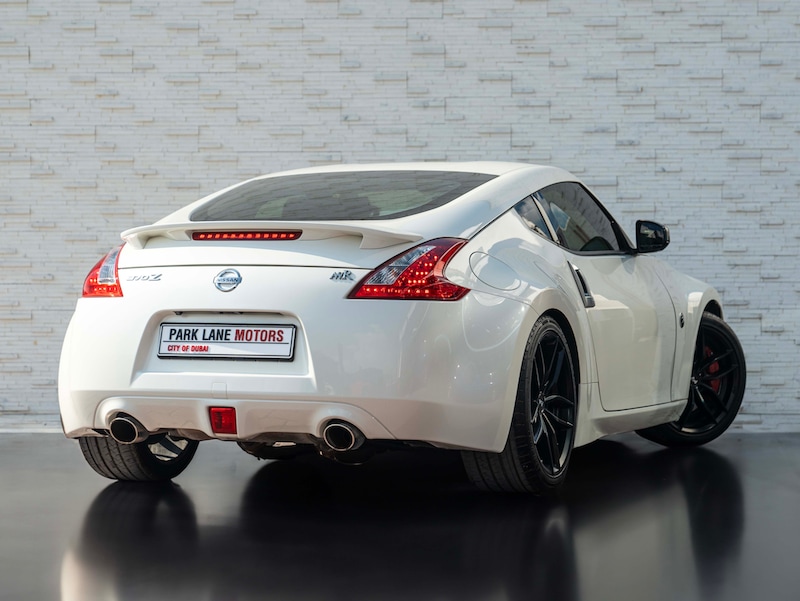 Nissan 370z Standard-pic_1