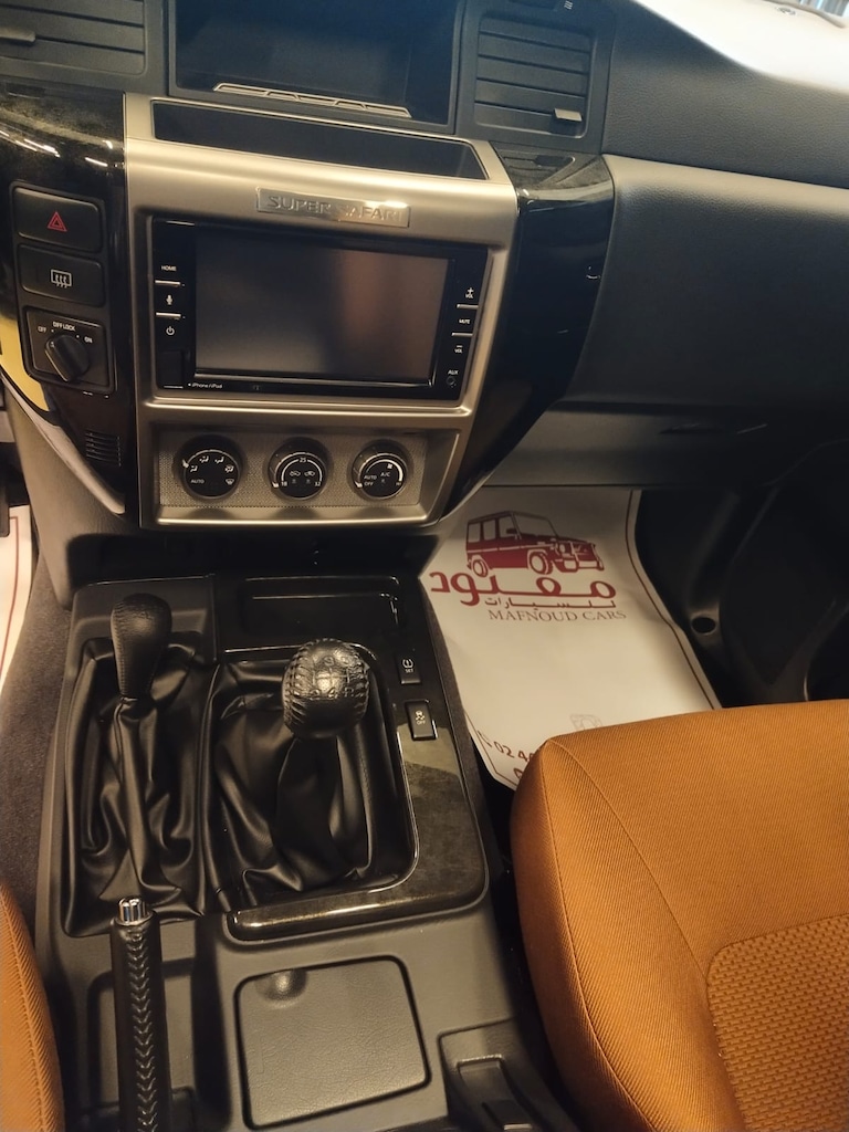Nissan Patrol Super Safari-pic_2