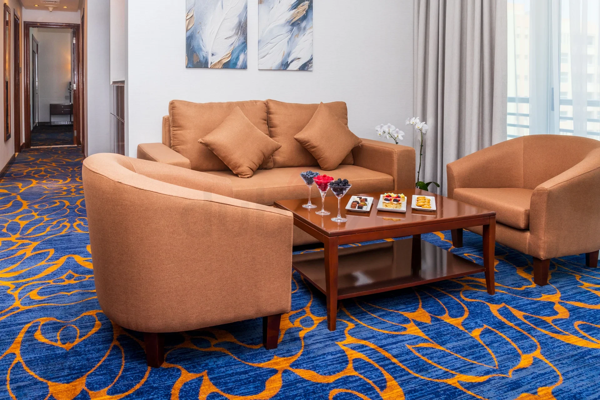 Fully furnished One Bedroom Apartment available at The Uptown Apartment by Gewan with 14 pcs laundry included per week